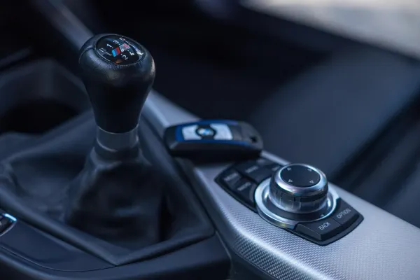 КуинПлей Казино Android/iOS приложение